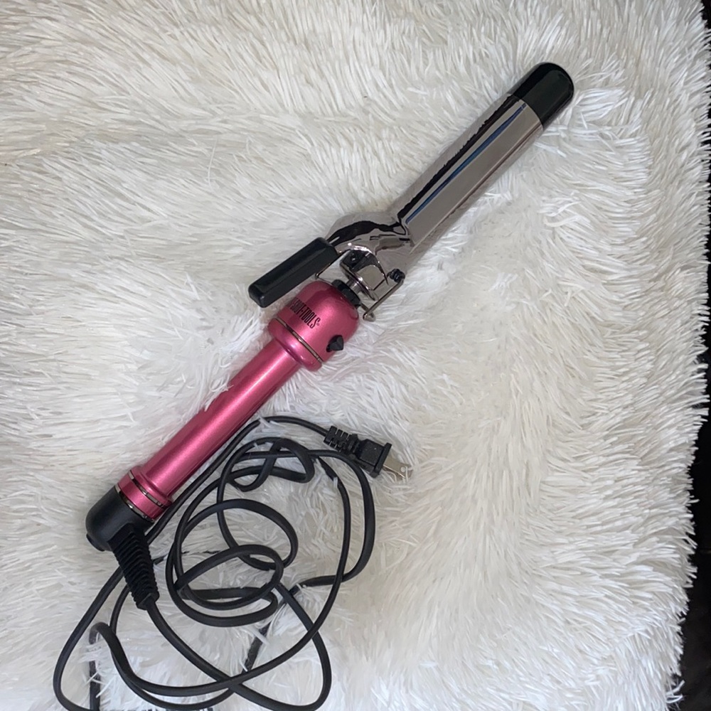 Hot Shot Tools - Curling Iron - 1 1/4 inch